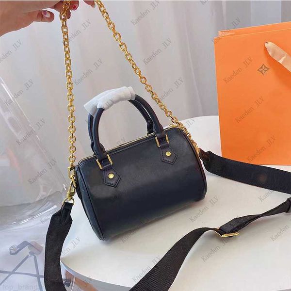 2023 fashion designer diagonal cross bag pillow cherry goods one-shoulder large capacity omnipurpose tote top
2023 fashion designer diagonal cross bag pillow cherry goods one-shoulder large capacity omnipurpose tote top