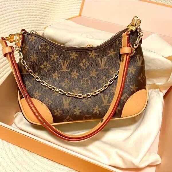 designer boulogne croissant chain crossbody bag classic leather woman tramp tote shoulder bags elegant handbag purse
designer boulogne croissant chain crossbody bag classic leather woman tramp tote shoulder bags elegant handbag purse