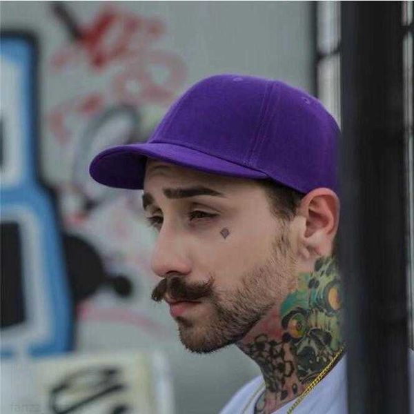 fashionable young students hard short brim with women black baseball cap for men fashion version of curved brim hat a2for man woman, Blue;gray
fashionable young students hard short brim with women black baseball cap for men fashion version of curved brim hat a2for man woman, Blue;gray
