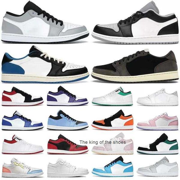 2023 sb casual shoes 2022 new men woman shoes chunky bears strange love unc white pine green lot 1 sb low mens designer sneakers
2023 sb casual shoes 2022 new men woman shoes chunky bears strange love unc white pine green lot 1 sb low mens designer sneakers