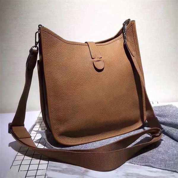 2021 whole real cowhide genuine leather fashion shoulder bag mini handbags polychromatic shopping bag purse casual messenger b2856
2021 whole real cowhide genuine leather fashion shoulder bag mini handbags polychromatic shopping bag purse casual messenger b2856