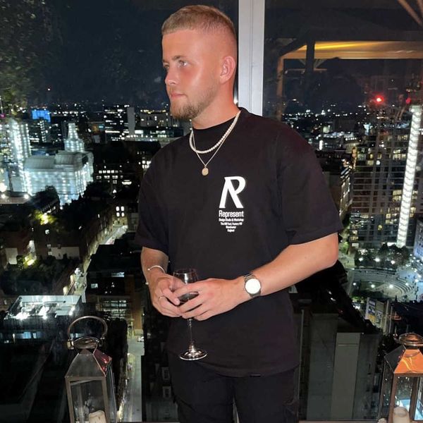 2023 new men's and women's t shirt fashion design brand present'samerican high street minimal letter slogan print pullover ro, White;black
2023 new men's and women's t shirt fashion design brand present'samerican high street minimal letter slogan print pullover ro, White;black