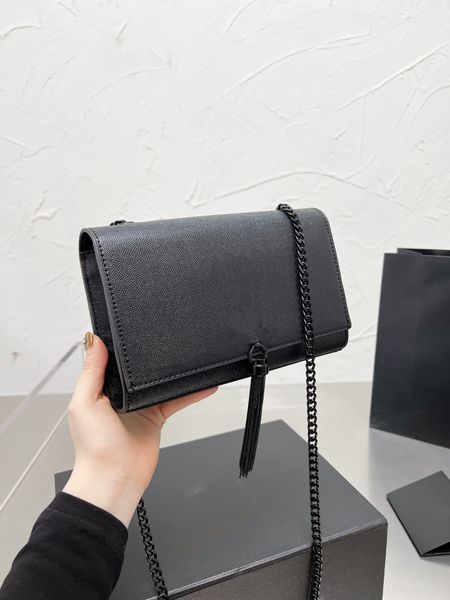 fashion tassel bag designer inclined shoulder single shoulder lady handbag contracted
fashion tassel bag designer inclined shoulder single shoulder lady handbag contracted