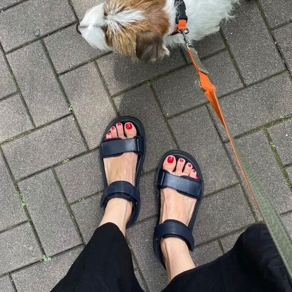 the row shoes 2023 new summer ladies roman casual shoes designer classic fashion leather one strap flat heel thick bottom formal kpcz, Black
the row shoes 2023 new summer ladies roman casual shoes designer classic fashion leather one strap flat heel thick bottom formal kpcz, Black
