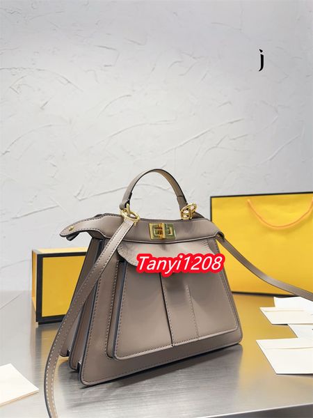 super quality lady shoulder bags designer cossbody bag fashion luxury totes designers handbag women clutch purses popular hangbags inside mu
super quality lady shoulder bags designer cossbody bag fashion luxury totes designers handbag women clutch purses popular hangbags inside mu