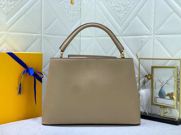 classic of the highest quality designer tote bag shoulder bag tote lady's favorite shopping bag makeup diagonal cross 48870
classic of the highest quality designer tote bag shoulder bag tote lady's favorite shopping bag makeup diagonal cross 48870