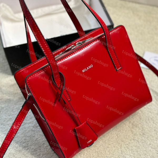 designer tote bag womens luxurious handbags the totes bags classic fashion pra shoulder crossbody bags
designer tote bag womens luxurious handbags the totes bags classic fashion pra shoulder crossbody bags