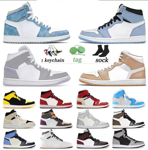 1 1s mens basketball shoes sneakers chicago reimagined bred patent dark mocha pine green rebellionaire grey fog fearless obsidian men women
1 1s mens basketball shoes sneakers chicago reimagined bred patent dark mocha pine green rebellionaire grey fog fearless obsidian men women