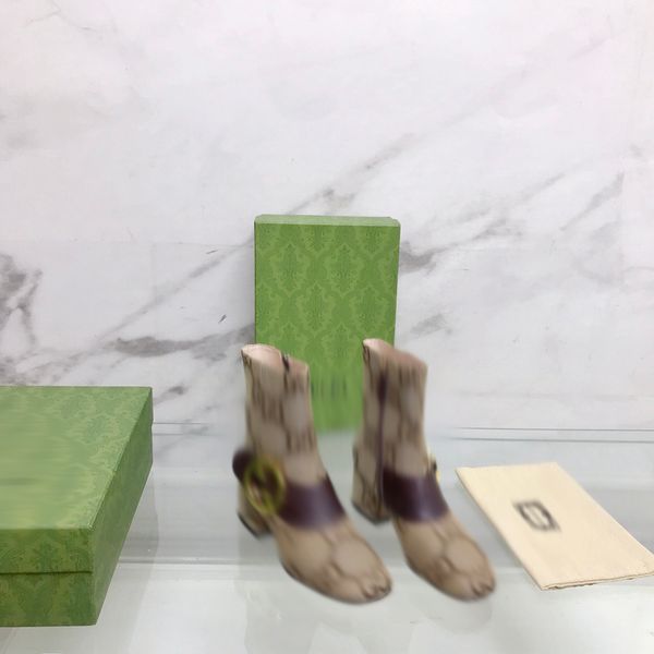 designer laureate women boots brand flamingos love arrow medal martin boot winter genuine leather coarse high heel shoes luxury desert chunk, Black
designer laureate women boots brand flamingos love arrow medal martin boot winter genuine leather coarse high heel shoes luxury desert chunk, Black
