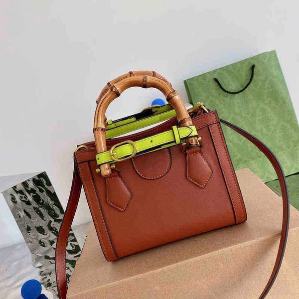 evening bags shoulder bag totes designer handbag women crossbody bags handbags ladies designers wallet fashion all-match solid color purses
evening bags shoulder bag totes designer handbag women crossbody bags handbags ladies designers wallet fashion all-match solid color purses