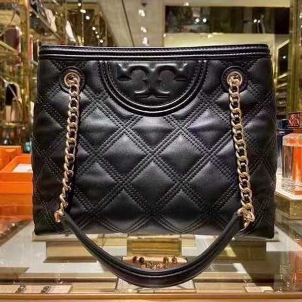 torys luxurys bags leather designer us direct mail women's fleming sheepskin linggette handbag shoulder shopping
torys luxurys bags leather designer us direct mail women's fleming sheepskin linggette handbag shoulder shopping