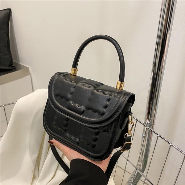 evening bags spring retro shoulder handbag fashion casual simple indentation messenger bag women's
evening bags spring retro shoulder handbag fashion casual simple indentation messenger bag women's