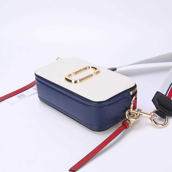 woman's fashion handbag designer marc's jacob bags camera bag women's new tassel mj one shoulder messenger small square color
woman's fashion handbag designer marc's jacob bags camera bag women's new tassel mj one shoulder messenger small square color
