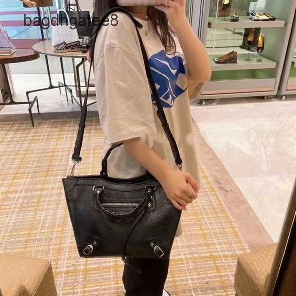 22 balencaigass bags bag neo cagole cagoles trapezoidal large totes shoulder locomotive rivet tassel handbag oil wax leather oblique span to
22 balencaigass bags bag neo cagole cagoles trapezoidal large totes shoulder locomotive rivet tassel handbag oil wax leather oblique span to