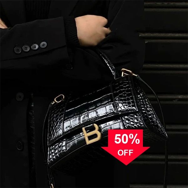 designer handbag balencige for women leather hourglass 2022 new crocodile pattern hand-held women's high-grade sense niche single shoul 
designer handbag balencige for women leather hourglass 2022 new crocodile pattern hand-held women's high-grade sense niche single shoul