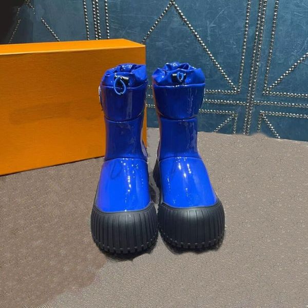 autumn and winter 2022 short boots classic thick heel rain proof designer shoes fashion martin shoes size 35-42, Black
autumn and winter 2022 short boots classic thick heel rain proof designer shoes fashion martin shoes size 35-42, Black