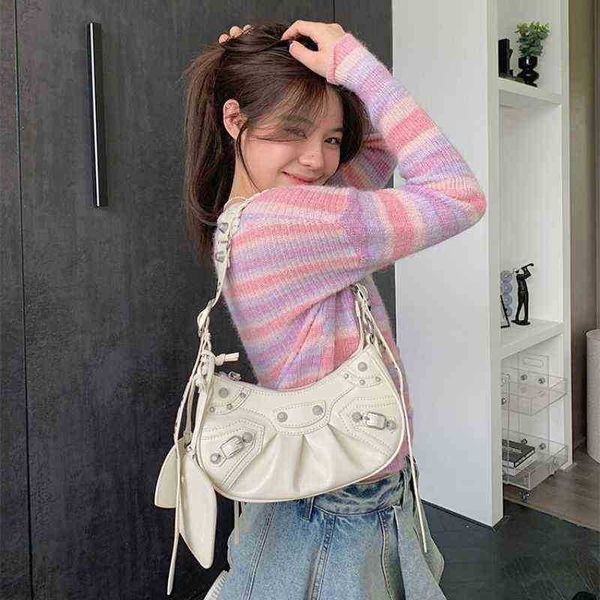 designer luxury womens bag balencigas handbag b-shaped paris single shoulder messenger fashion square gift shoulder oblique span versatile h
designer luxury womens bag balencigas handbag b-shaped paris single shoulder messenger fashion square gift shoulder oblique span versatile h