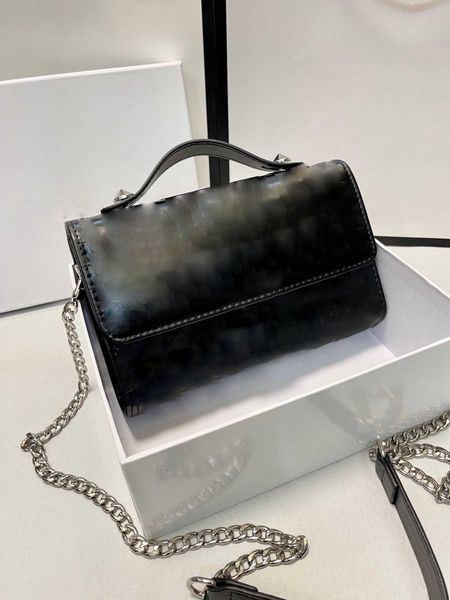 baguette designer bag crossbody bags messenger handbags purse single shoulder back package classic diagonal span chain luxury designers bag
baguette designer bag crossbody bags messenger handbags purse single shoulder back package classic diagonal span chain luxury designers bag