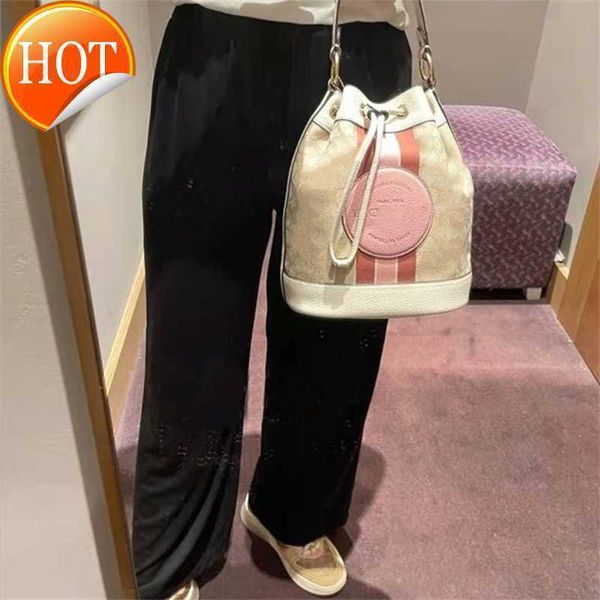 luxuries designers women coch bag cochs crossbody handbag shoulder totes bags cc designer handbags tote purses wallet skxr
luxuries designers women coch bag cochs crossbody handbag shoulder totes bags cc designer handbags tote purses wallet skxr