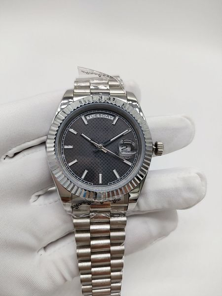 fashion mens mechanical watches silver stainless steel strap automatic movement watches 41mm daydate diamond iced out men wristwatches sport, Slivery;brown
fashion mens mechanical watches silver stainless steel strap automatic movement watches 41mm daydate diamond iced out men wristwatches sport, Slivery;brown