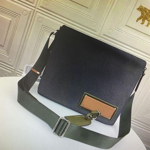 fashion men's briefcase district classic luxury designer men outdoor travel casual shoulder bag medium messenger bags297v
fashion men's briefcase district classic luxury designer men outdoor travel casual shoulder bag medium messenger bags297v