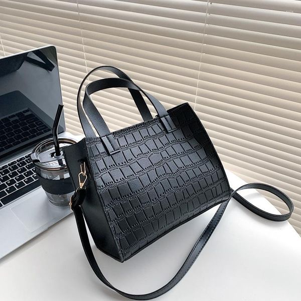 evening bags fashion spring bag large capacity portable women's shoulder solid color stone pattern small square
evening bags fashion spring bag large capacity portable women's shoulder solid color stone pattern small square