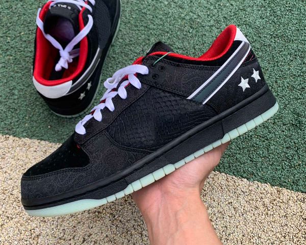 shoes version dk low skateboard on-foot look at the 'league of legends' collaboration casual runner trainers sneakers sports
shoes version dk low skateboard on-foot look at the 'league of legends' collaboration casual runner trainers sneakers sports