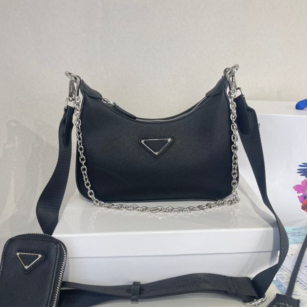 sell 3 women's luxury handbags famous brand tramp lady crossbody bag aisle handbags fashionable and versatile
sell 3 women's luxury handbags famous brand tramp lady crossbody bag aisle handbags fashionable and versatile