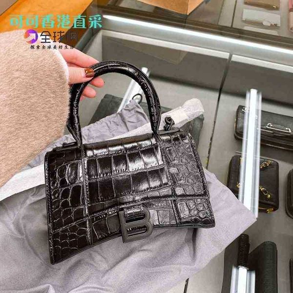 women's leather designer bag balenciga 2022 b family crocodile hourglass mini high version one shoulder portable messenger
women's leather designer bag balenciga 2022 b family crocodile hourglass mini high version one shoulder portable messenger