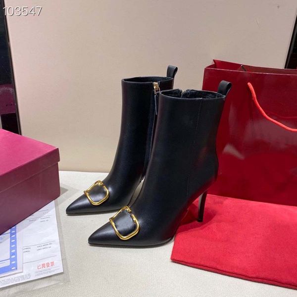 designer boots luxury brand genuine leather martin boots ankle booties woman short boot sneakers trainers slipper sandals by hoe99 077, Black
designer boots luxury brand genuine leather martin boots ankle booties woman short boot sneakers trainers slipper sandals by hoe99 077, Black