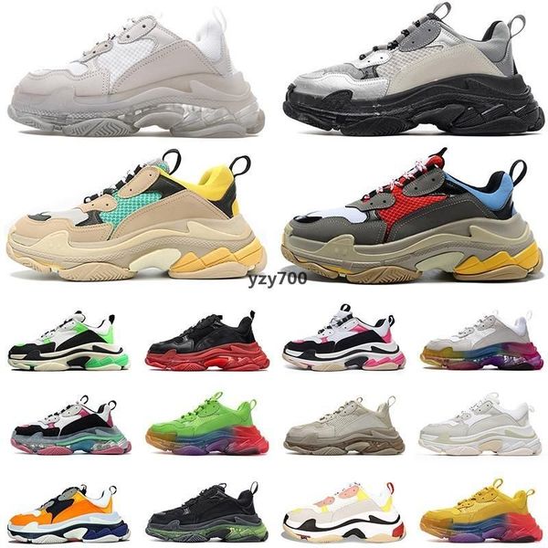 new triple s men women designer casual dad shoes vintage platform sneakers black paris 17fw luxuries tennis flat trainers balencaigaity izo
new triple s men women designer casual dad shoes vintage platform sneakers black paris 17fw luxuries tennis flat trainers balencaigaity izo