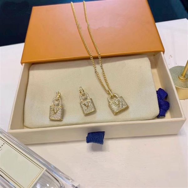 europe america jewelry sets lady women brass engraved v initials settings full diamond lock 18k gold necklace earrings sets239s, Silver
europe america jewelry sets lady women brass engraved v initials settings full diamond lock 18k gold necklace earrings sets239s, Silver