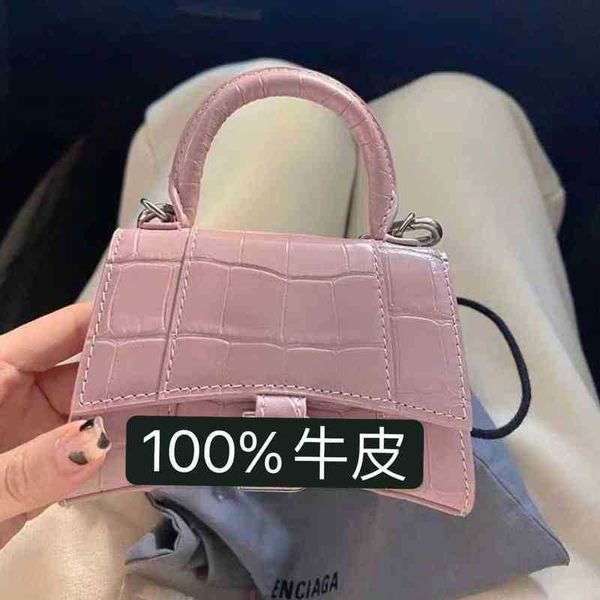 designer luxury womens bag balencigas handbag b-shaped paris single shoulder messenger fashion square gift shoulder oblique span versatile h
designer luxury womens bag balencigas handbag b-shaped paris single shoulder messenger fashion square gift shoulder oblique span versatile h