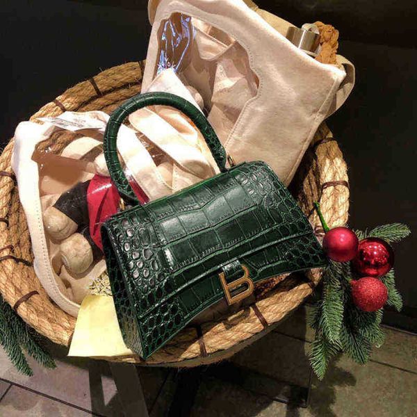 women balenciga designers handbags bags 2022 womens purses designer crossbody wallet bag whole fashion allv
women balenciga designers handbags bags 2022 womens purses designer crossbody wallet bag whole fashion allv