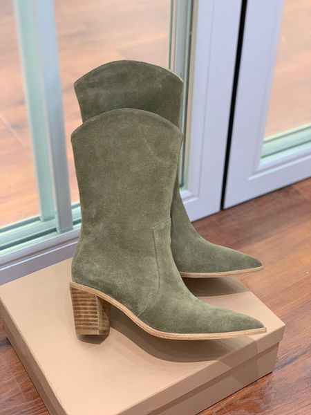 luxury designer women boots pointed toe coarse heel high heels half boot knight boots size 38-42, Black
luxury designer women boots pointed toe coarse heel high heels half boot knight boots size 38-42, Black