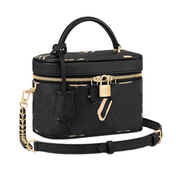 luxury designer makeup bag for christmas and valentine vanity cosmetic bags zipper cases with twist lock handbags letter crossbody toiletry
luxury designer makeup bag for christmas and valentine vanity cosmetic bags zipper cases with twist lock handbags letter crossbody toiletry