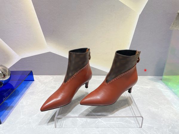 2023 fashion designer boots women shoes winter boots ladies girls silk cowhide leather high womens flat ankle boot -g071, Black
2023 fashion designer boots women shoes winter boots ladies girls silk cowhide leather high womens flat ankle boot -g071, Black