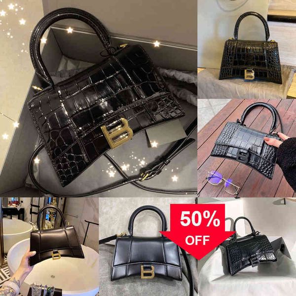 balencige luxury bags for women leather hourglass summer new crocodile pattern hand-held women's bag high-grade sense niche single shou
balencige luxury bags for women leather hourglass summer new crocodile pattern hand-held women's bag high-grade sense niche single shou