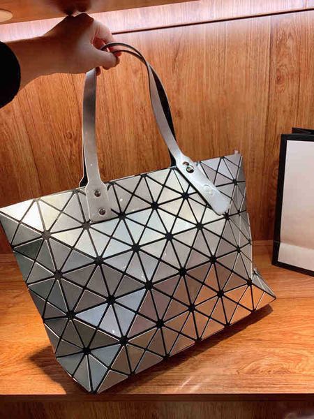 evening bag shopping bags for women travel radiant sheer trend designer shoulder handbags large capacity bucket crossbody female purses 2204
evening bag shopping bags for women travel radiant sheer trend designer shoulder handbags large capacity bucket crossbody female purses 2204