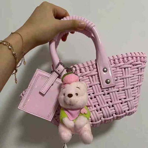 designer luxury womens bag balencigas handbag b-shaped paris single shoulder messenger fashion square gift shoulder oblique span versatile h
designer luxury womens bag balencigas handbag b-shaped paris single shoulder messenger fashion square gift shoulder oblique span versatile h