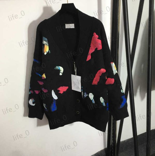 fashion designer womens sweater front color print v-neck hooded cardigan single breasted warm autumn winter brand women sweaters 1970, White;black
fashion designer womens sweater front color print v-neck hooded cardigan single breasted warm autumn winter brand women sweaters 1970, White;black