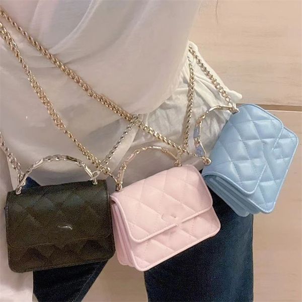 female designer one shoulder messenger bag european and american fashion 2023 new leather mini handbag
female designer one shoulder messenger bag european and american fashion 2023 new leather mini handbag