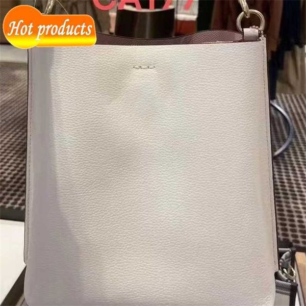 designer luxury women the tote bag fashion versatile handbags shoulder crossbody bags purse telfars totes large capacity saddle wallets 7a s
designer luxury women the tote bag fashion versatile handbags shoulder crossbody bags purse telfars totes large capacity saddle wallets 7a s