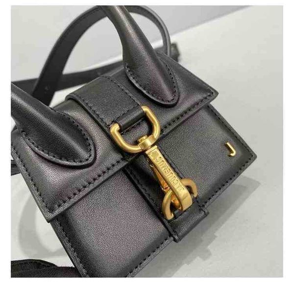 jacquems explosive jacquem fashion bags le chiquito minority designer french high texture ins single shoulder messenger portable leather min
jacquems explosive jacquem fashion bags le chiquito minority designer french high texture ins single shoulder messenger portable leather min