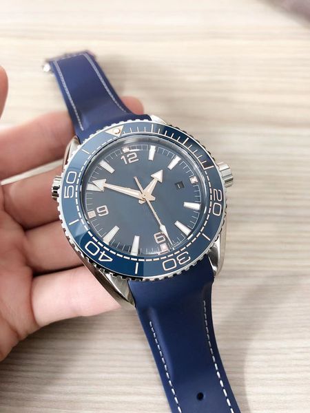 mens watch automatic machinery movement watches sapphire scratch resistant glass steel case strap super waterproof 011, Slivery;brown
mens watch automatic machinery movement watches sapphire scratch resistant glass steel case strap super waterproof 011, Slivery;brown