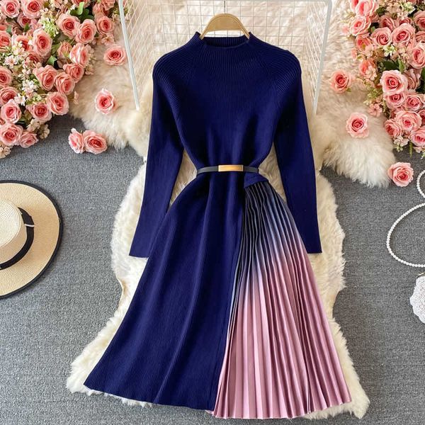 stand collar knitted dress women's autumn and winter temperament slim mid long patchwork gradient pleated wool, Black;gray
stand collar knitted dress women's autumn and winter temperament slim mid long patchwork gradient pleated wool, Black;gray