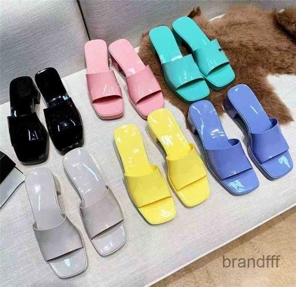 luxurywholesale brand woman slipper designer lady sandals summer jelly slide high heel slippers luxury casual shoes womens leather, Black
luxurywholesale brand woman slipper designer lady sandals summer jelly slide high heel slippers luxury casual shoes womens leather, Black