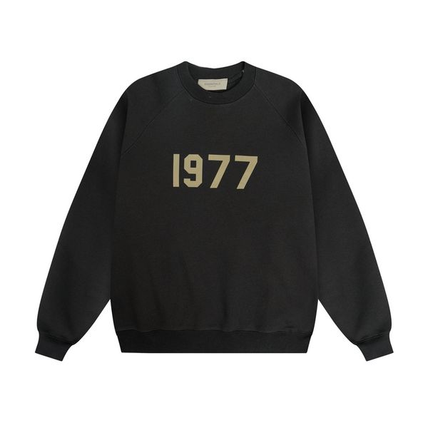 1977 series plush round neck sweatshirts long sleeve sportswear couples fashion letter printing pullover casual coat, Black
1977 series plush round neck sweatshirts long sleeve sportswear couples fashion letter printing pullover casual coat, Black