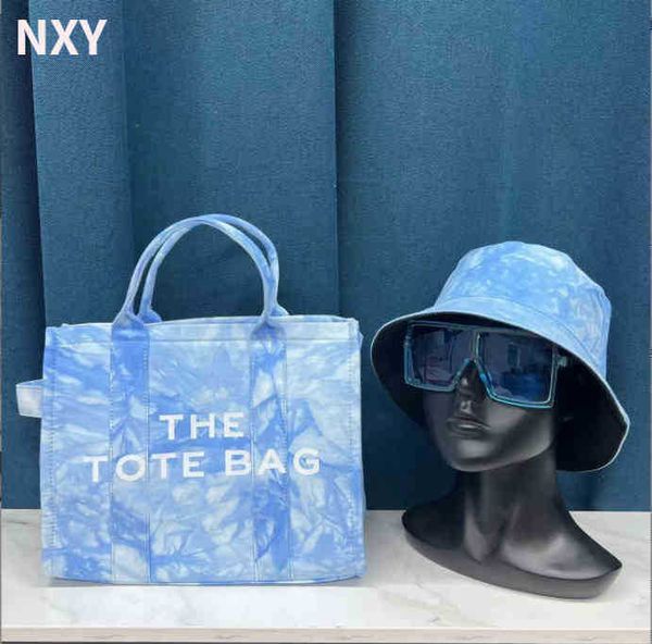shopping bags beach tote bag shoulder big capacity letters printing handbag tie dye canvas brand designer crossbody shopping purses 220511
shopping bags beach tote bag shoulder big capacity letters printing handbag tie dye canvas brand designer crossbody shopping purses 220511