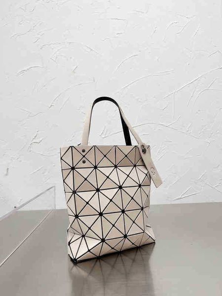 evening bag handbag tote bags for women travel radiant sheer luxury designer shoulder bucket crossbody female purses 220409
evening bag handbag tote bags for women travel radiant sheer luxury designer shoulder bucket crossbody female purses 220409